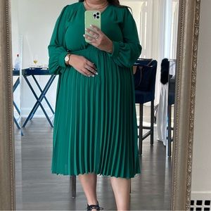 Formal wedding guest dress - Green